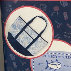Southern Tide Blue Palm Tote - NWT